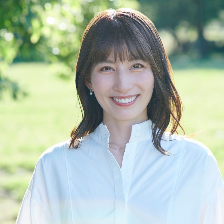 千種ゆり子さん宣材写真