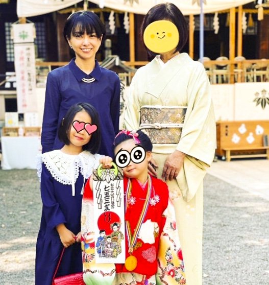 次女の七五三のお参りでの野村佑香さん
