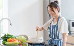 平野レミさんのロールキャベツは超時短「見た目よりも味でしょ!?」