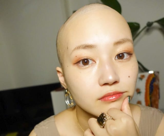 スキンヘッドのハゲカノさん