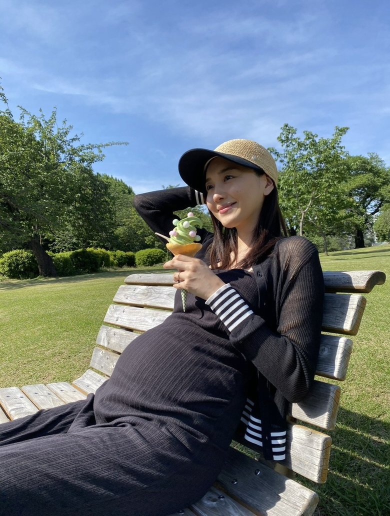 すくすくと赤ちゃんが育ち、ずいぶんとお腹も大きくなった