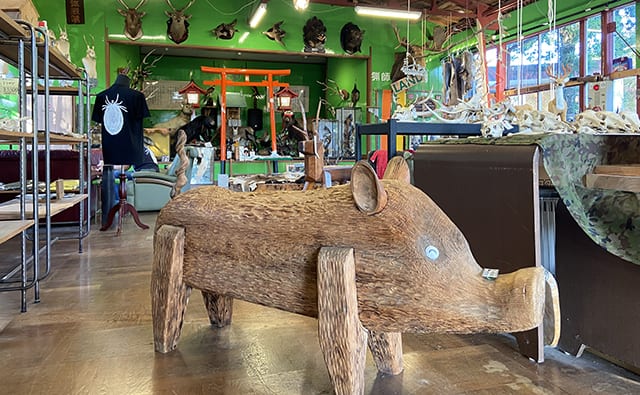 アパレル勤務経験のある原田さんならではの猟師工房内／原田さん提供