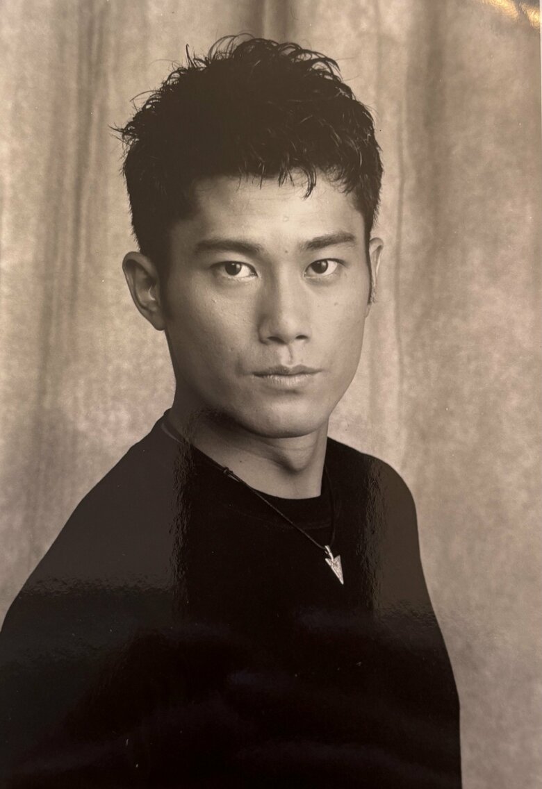 俳優として活動していた20代のころ、イケメンぶりが際立つ1枚