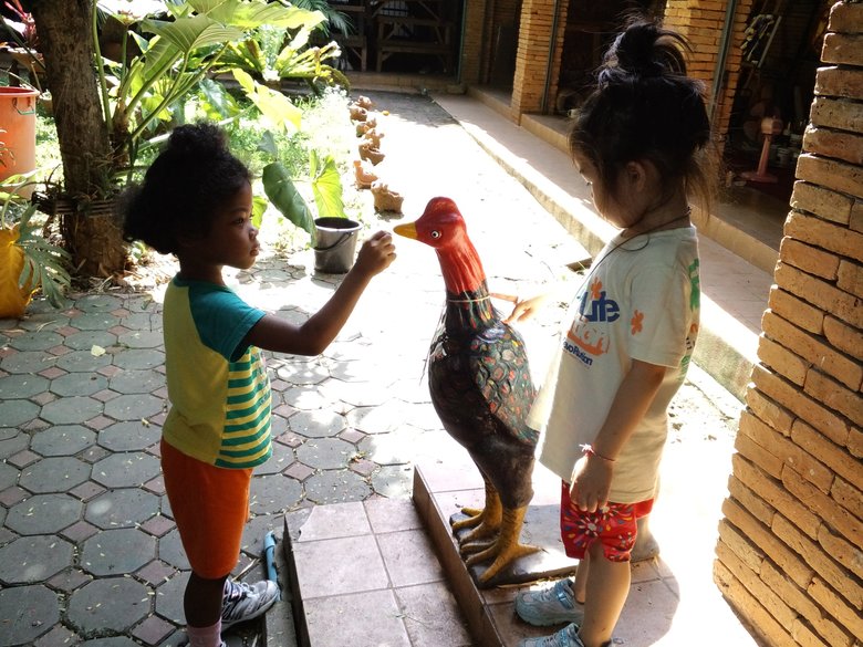 小春さんが最初に信頼を寄せたのが、次女。まるで双子のように何をするのも一緒だったそう