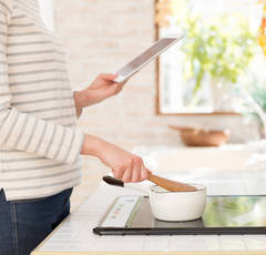 「Twitterをやるしか時間がない！」皮肉めいた声に対する育児アカウントの反論が秀逸すぎる