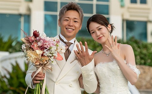 タキシード＆ドレス姿が新鮮！武尊さん・川口葵さん夫妻