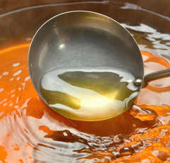 専門店直伝！パックでも極上の出汁を取る方法「正月前に知ってよかった!!」