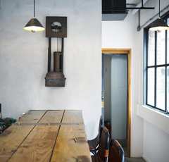 空いてる車両で何故隣に座る!?注目を集める「トナラー」の心理