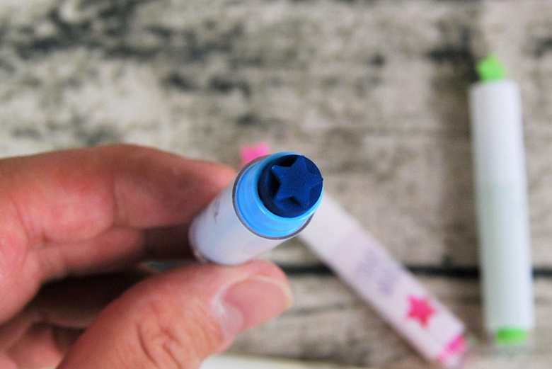 ダイソーおすすめ文房具「スタンプにもなる蛍光マーカーペン」の商品画像4