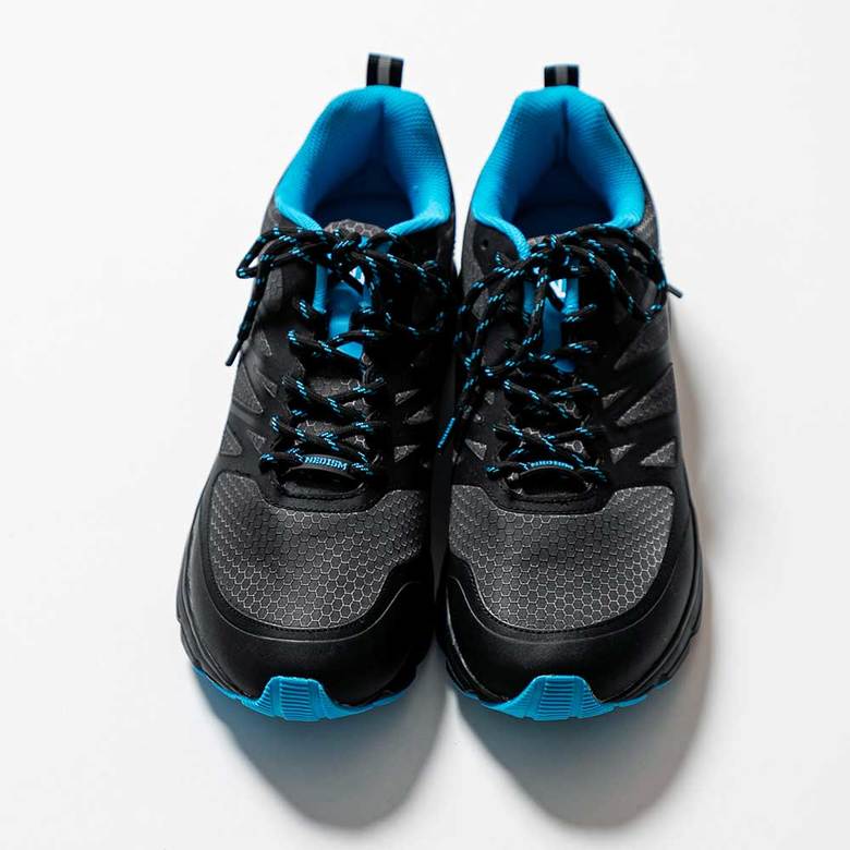 ワークマン ネオイズムトレックシューズ