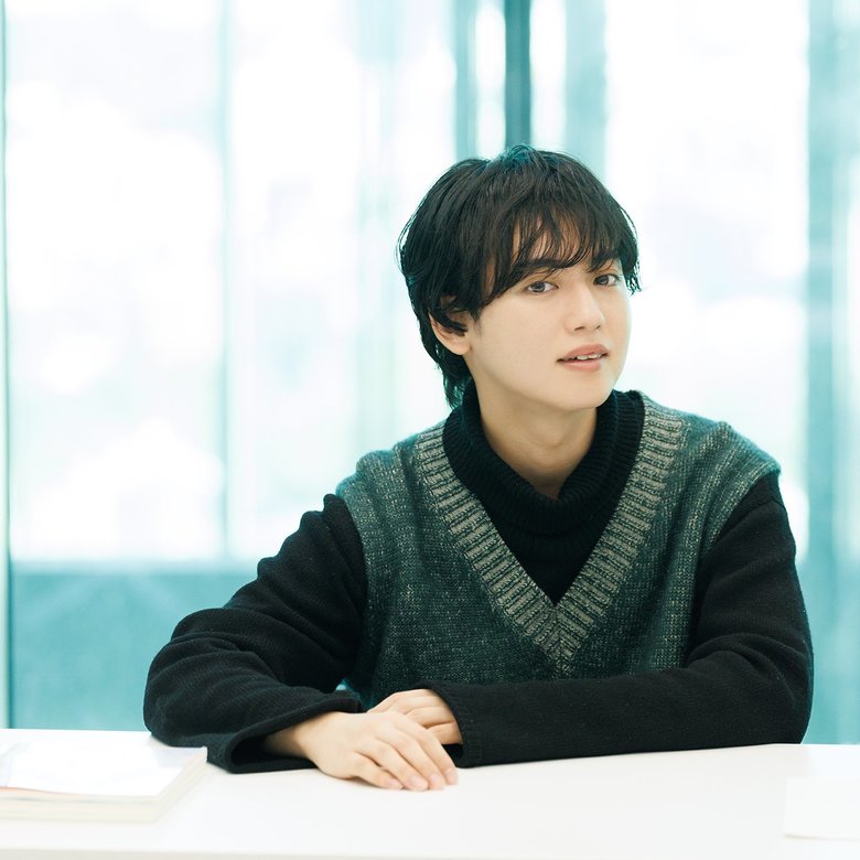 ナチュラルな表情には透明感が漂う