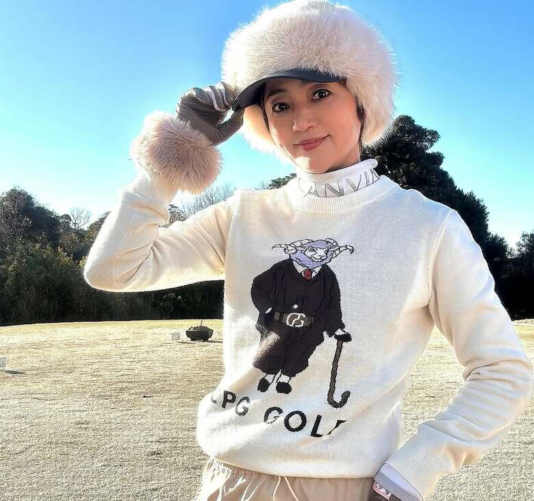 いまハマっているゴルフはメキメキ上達してベストスコアは79     