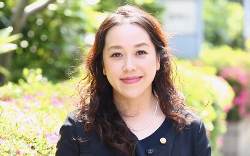 「周囲は全員敵」会社員から司法試験に挑み