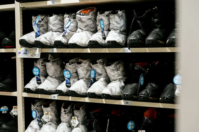 ワークマン女子 防寒ブーツ氷雪耐滑ケベックネオ カラーバリエーション