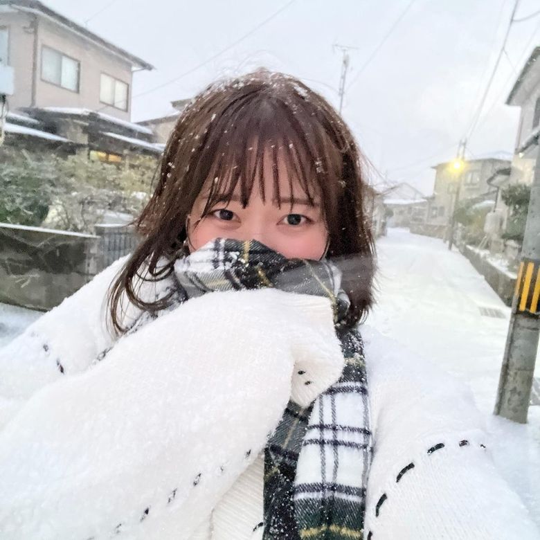 秋田の実家にて。素のいけちゃん！（Instagramより）