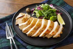 鶏胸肉のローストチキンレシピ「えっ？フライパンで作れるの？」