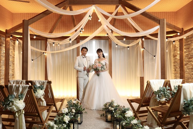 友寄蓮と夫の前小金井市長・西岡真一郎