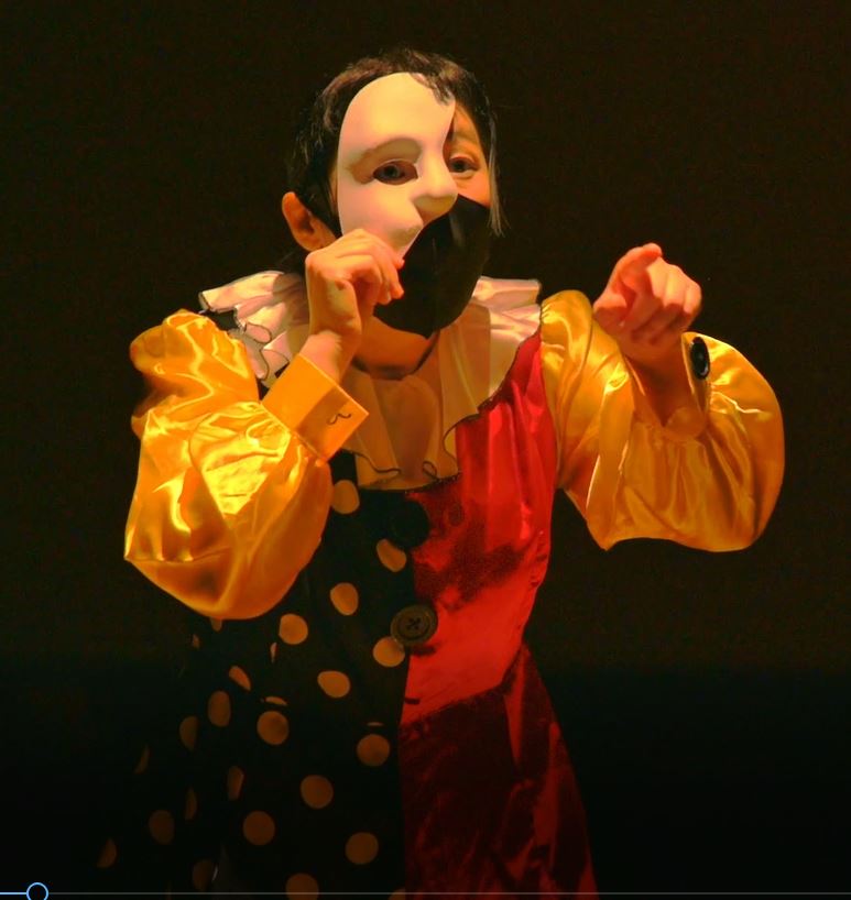 ひとり芝居「悪魔」。自分の経験をお芝居にした