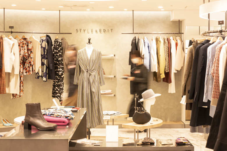 日本橋髙島屋店内。百貨店の性質上、お客様の8割、従業員の7割を女性が占める。 