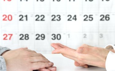 「何かやましいことでも…？」直前まで予定を言わない夫に不満!!