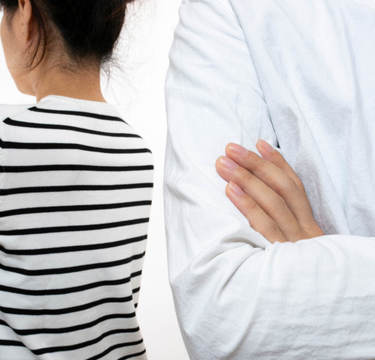 大量のニンニク、徹夜でネトゲ… 妻から趣味を禁止される夫たち「わかっておくれよ！」