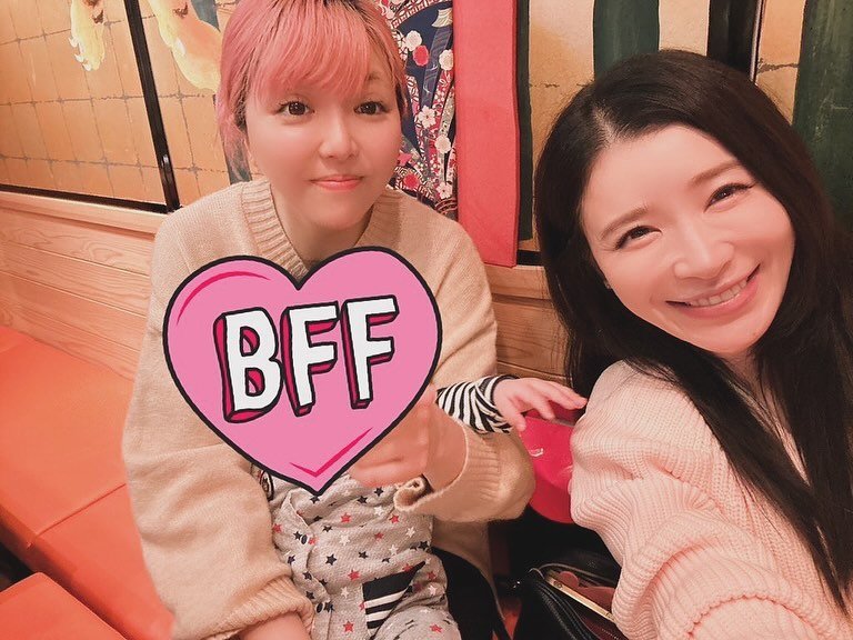 2度も結婚を後押ししてくれたという恩人、手島優さんと