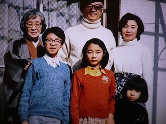 手塚治虫の長女・るみ子 父と同じ漫画家と年の差婚「母の苦労がやっと