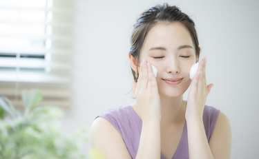 オリラジ・藤森慎吾さんの“洗顔ルーティン”で夫婦ともに美肌に！