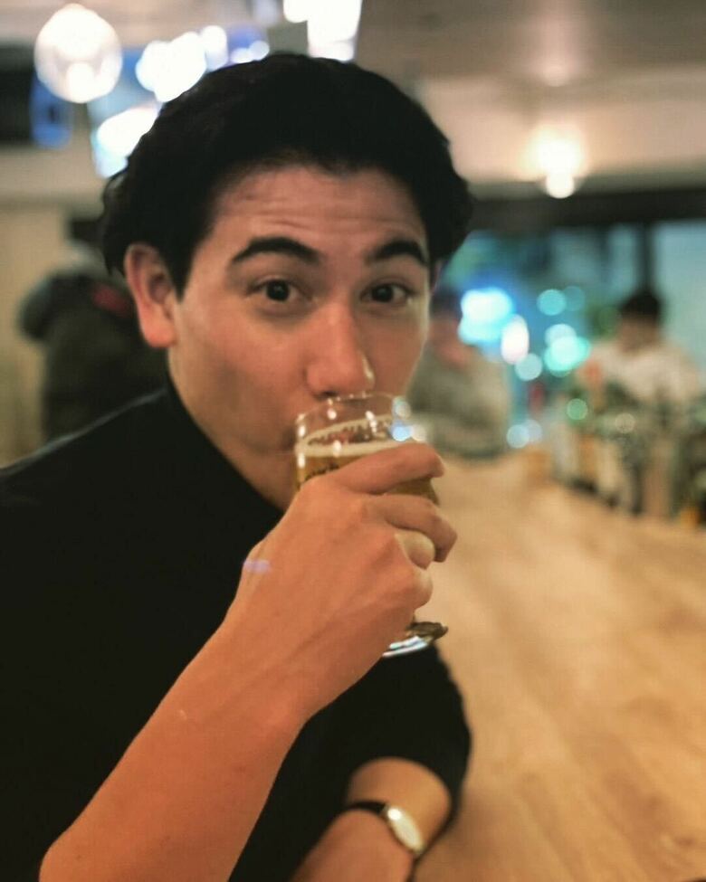 プロデューサー転身で夜のつきあいも増えたそう（写真提供／本人）