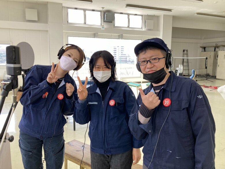 ボタンちゃんのテーマソング「ボタンを押せば」レコーディングの様子