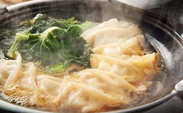 木村拓哉さんがどハマり中の餃子鍋に大反響「これ、うんま!!」