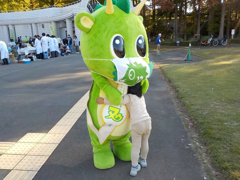 PRキャラクター「つなが竜ヌゥ」