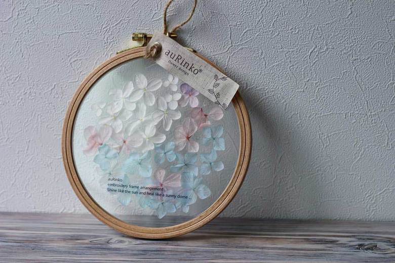 （Instagram ＠aurinko.flower.candle）