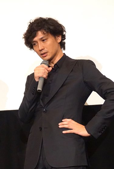 安藤政信さん「自宅に帰ると通報で警察官が…」映画『きらきら眼鏡』爆笑の舞台挨拶