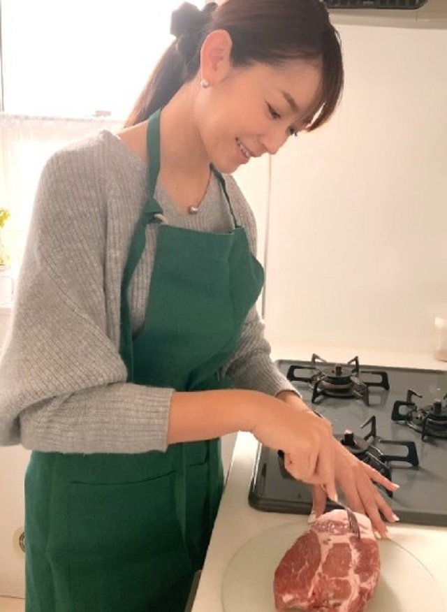 料理をするようすはブログでも頻繁にアップしている細川直美さん