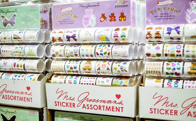 9:ミセス グロスマン ステッカーセット プレミアム25ロール　1198円（税込）