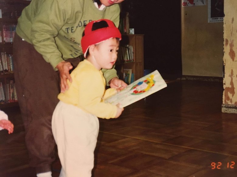 幼少期ヘッドキャップをかぶる寺田さん