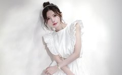 「3日以内に治療しないと失明します」益若つばさ 骨盤骨折から復帰間近で帯状疱疹を発症「今もドーナツクッションが欠かせない生活」