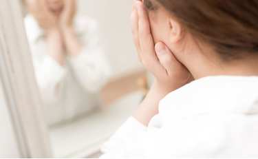 顔と腸内の環境は同じ!?IKKOさんがガチで選んだ最強化粧品