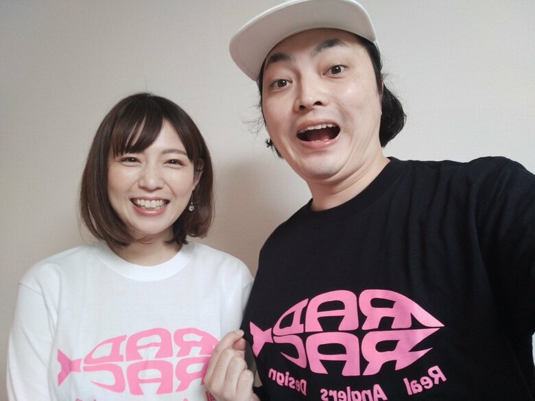 小澤さんの元相方、伊地知さんからもらった服をおそろいで