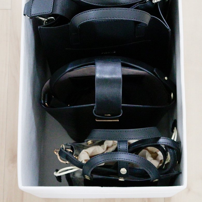 シンプルなデザインと柔らかな材質が特徴。サイズ展開も豊富