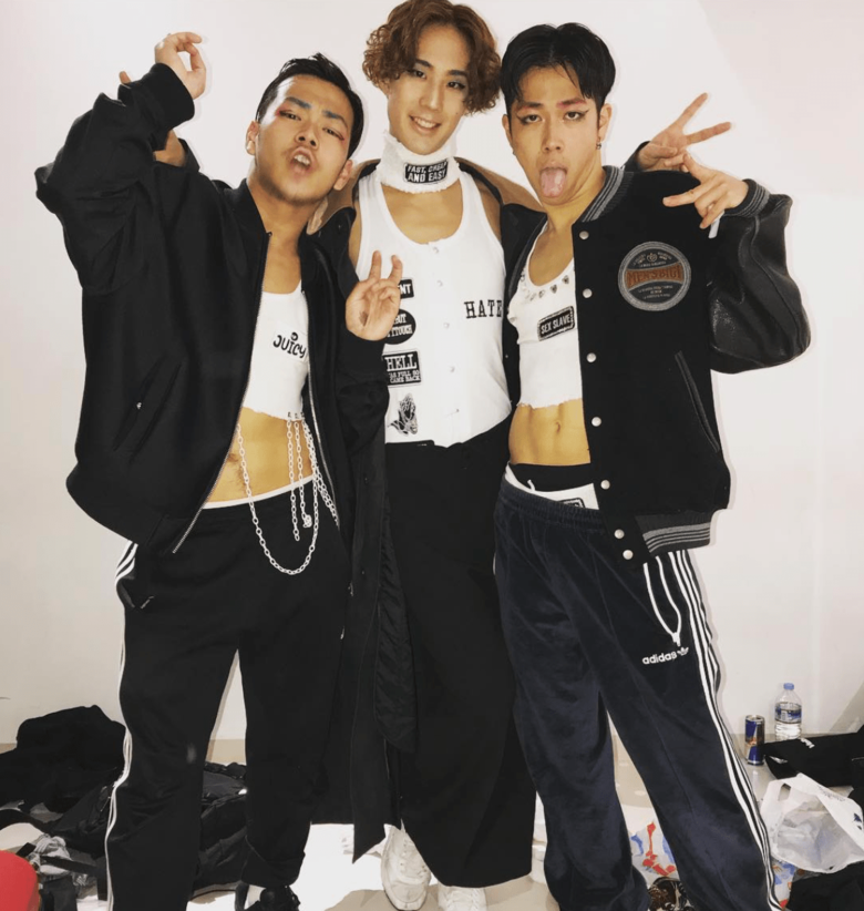 2019年ごろ。大人っぽいメイクと衣装で