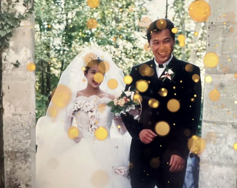 1997年に結婚した奥さまは元女優の中野みゆきさん