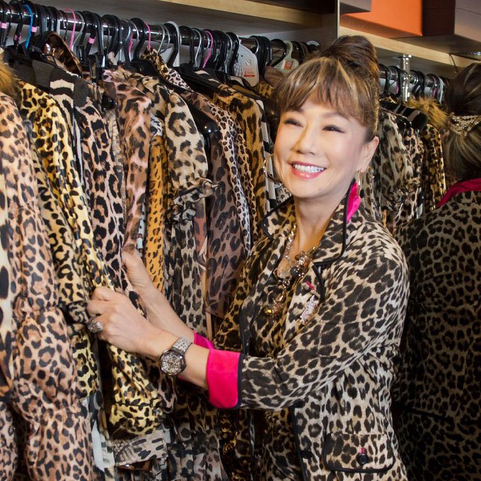 自宅のクローゼットにもヒョウ柄がたくさん