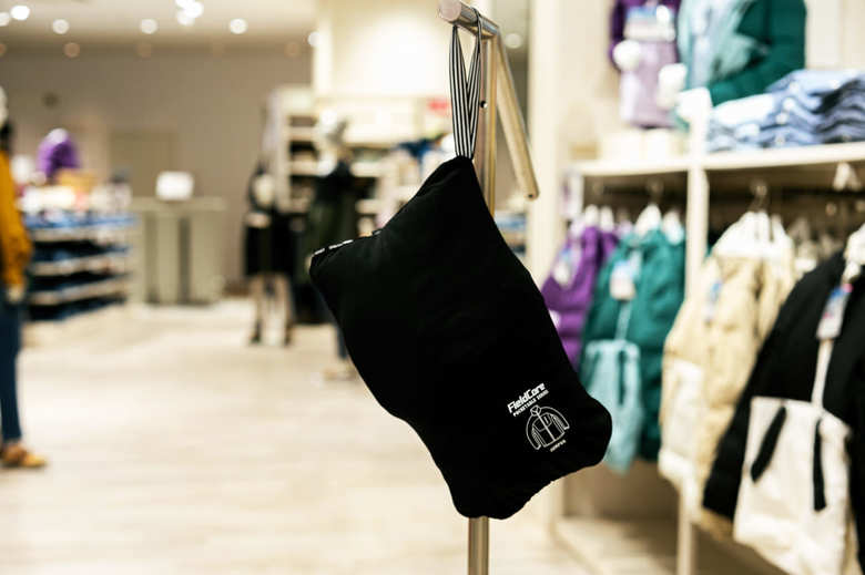 ワークマン女子 エアロストレッチブルゾンを収納した状態