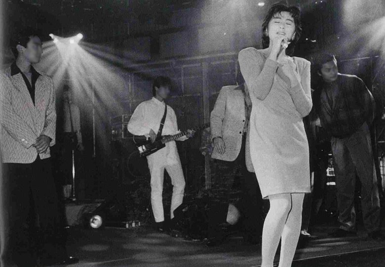 ユーロビートの代表曲『ヴィーナス』をカバーし大ヒット