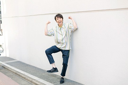 小林よしひさ