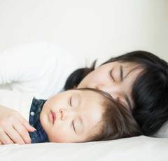 「子どもは寝るのが仕事」というけれど…お昼寝は何時間が理想!?