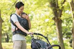 狭間で揺れ動く男性の家庭進出…変わらない社会と変わった意識