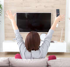 イケメン仮面ライダー"タケル殿"の登場にママから歓喜の声続出